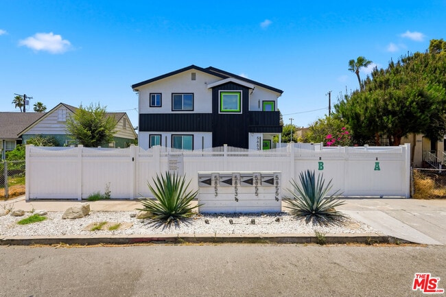 property at 5855 Vineland Ave