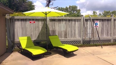 Country Club in Clarksdale, MS - Foto de edificio - Building Photo