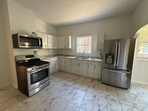 1205 Nash St in Wilson, NC - Building Photo - Building Photo