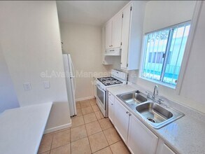 6815 Kelvin Ave in Los Angeles, CA - Building Photo - Building Photo