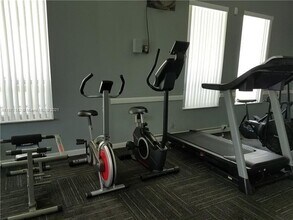 1820 N Lauderdale Ave, Unit 3106 in North Lauderdale, FL - Foto de edificio - Building Photo