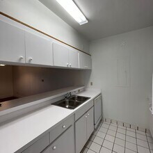 2366 Burnway Rd in Haines City, FL - Building Photo - Building Photo