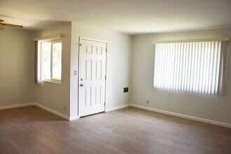 604-606 E Palmyra Ave in Orange, CA - Building Photo - Building Photo