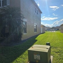 228 Deepcove Rd in Winter Garden, FL - Building Photo - Building Photo