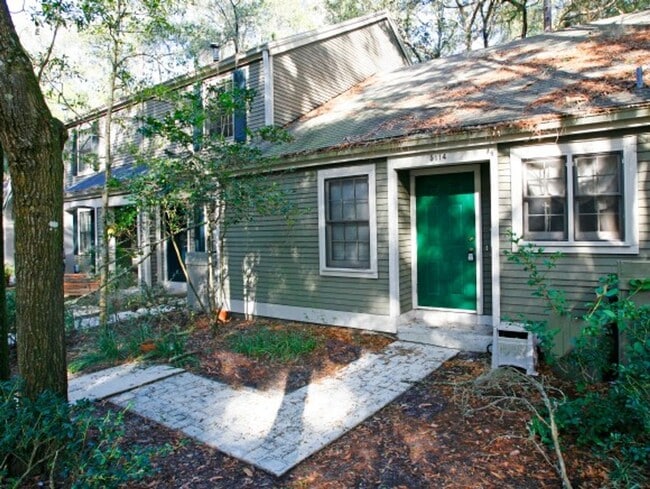 property at 5114 SW 92nd Ct