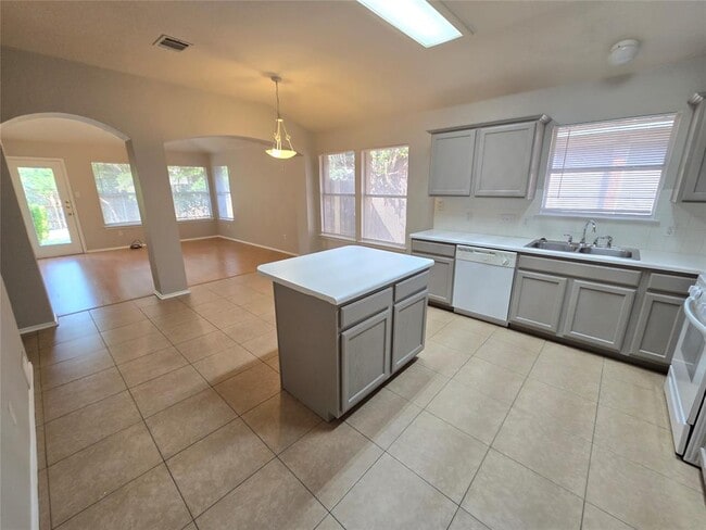 3316 Texas Topaz Dr in Austin, TX - Building Photo - Building Photo