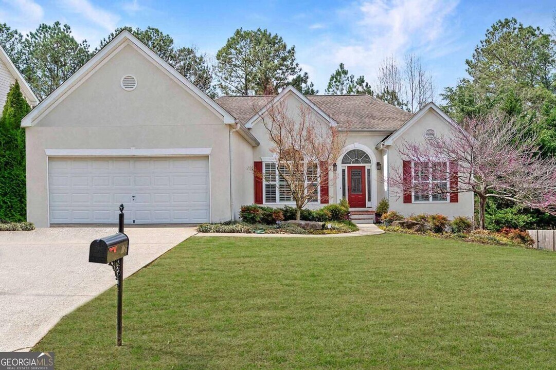 1083 Soaring Way NE in Marietta, GA - Building Photo