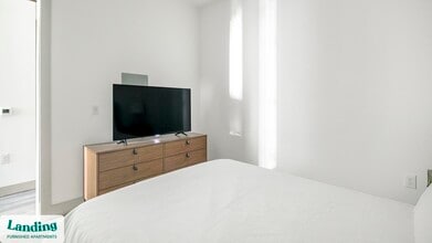 3030 Summer St, Unit 223 in Houston, TX - Building Photo - Building Photo