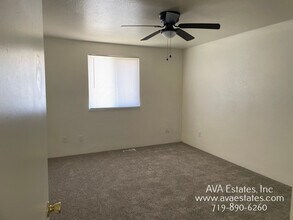 279 W Coral Dr in Pueblo, CO - Building Photo - Building Photo
