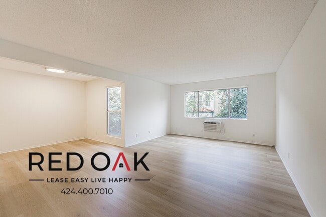 property at 2748 Montrose Ave