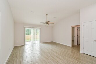 6087 Patriots Landing Ln in Jacksonville, FL - Building Photo - Building Photo