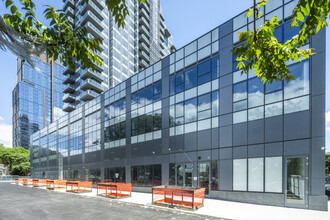 Bayview Courtyard in Brooklyn, NY - Building Photo - Building Photo