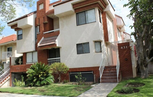 property at 431 W Lexington Dr
