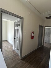 6533 Brittmoore Rd in Houston, TX - Building Photo - Building Photo