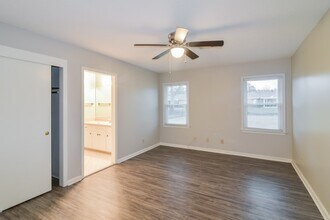 2043 Kingsbury Dr in Montgomery, AL - Building Photo - Building Photo