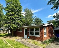 1546 Jacana Dr in Lexington, KY - Building Photo