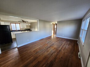 4140 Birchwood Dr N in Liverpool, NY - Building Photo - Building Photo