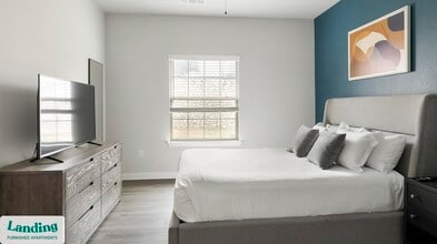 8200 Clarksprings Dr, Unit 5304 in Dallas, TX - Building Photo - Building Photo