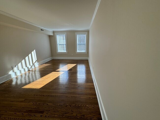 20 Short St, Unit 3 in Brookline, MA - Building Photo - Building Photo