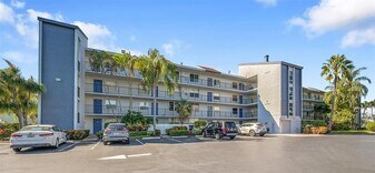 14773 Cumberland Dr in Delray Beach, FL - Building Photo