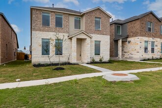 18010 Cedar Waxwing Wy in Pflugerville, TX - Building Photo - Building Photo