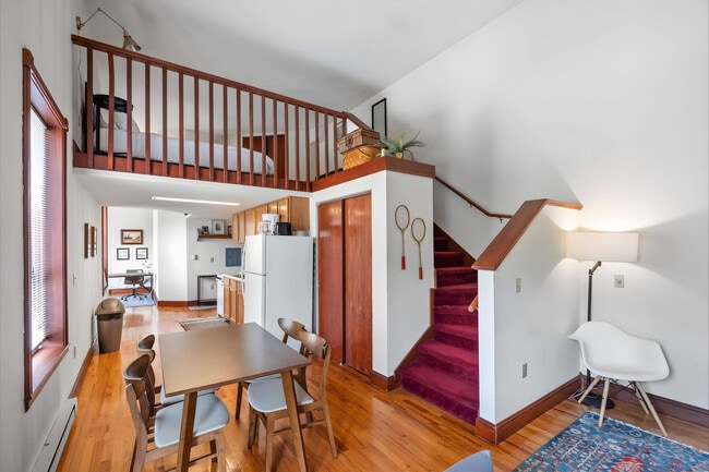 property at 402 W Dayton St