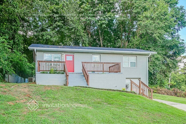 2966 Flat Shoals Rd in Decatur, GA - Building Photo - Building Photo