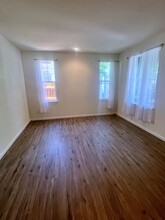 6804 Sao Tiago Way in Elk Grove, CA - Building Photo - Building Photo