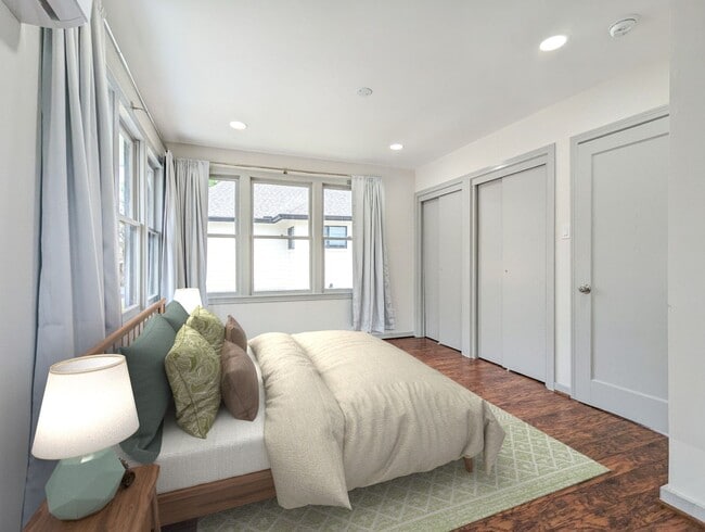 2306 Addison Rd in Houston, TX - Building Photo - Building Photo