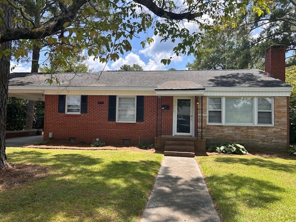 503 W 22nd St in Lumberton, NC - Building Photo