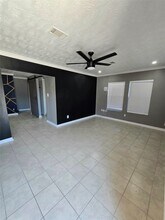 616 Shaver St in Pasadena, TX - Building Photo - Building Photo