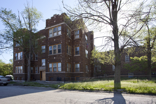 469 Fillmore St in Gary, IN - Foto de edificio - Building Photo