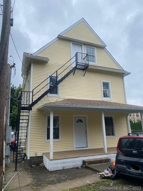 property at 5 Frederick Ct