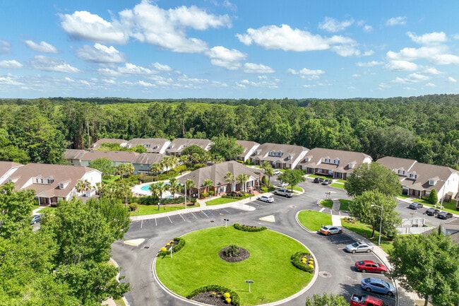 SummerChase Condominiums in Tallahassee, FL - Building Photo - Building Photo