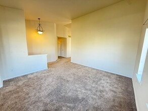 608 W 16th Ave in Ellensburg, WA - Building Photo - Building Photo