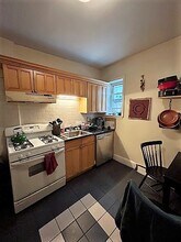 245 Cambridge St, Unit 1 in Cambridge, MA - Foto de edificio - Building Photo