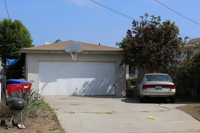 1430-1440 Holly Ave in Imperial Beach, CA - Building Photo - Building Photo