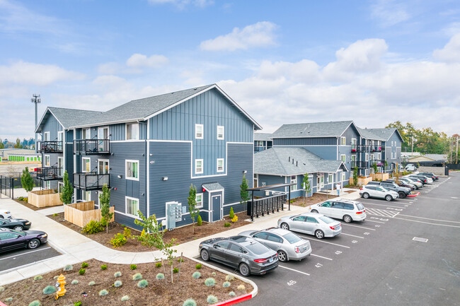 Claxter Crossing Apartments