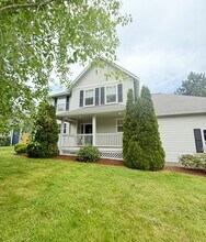 1268 Cameo Ct NE in Poulsbo, WA - Building Photo - Building Photo