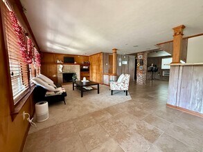 1122 SW 6th Ave in Gainesville, FL - Building Photo - Building Photo