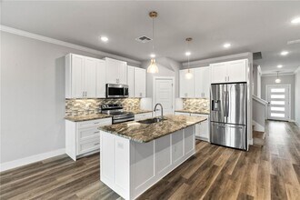 14010 Fortuna Bay Dr in Corpus Christi, TX - Building Photo - Building Photo