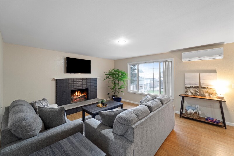 19 S Edison St-Unit -Unit B in Kennewick, WA - Building Photo