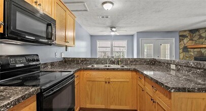 1000 Wood Creek Dr, Unit 1000 Wood Creek in Fayetteville, NC - Building Photo - Building Photo