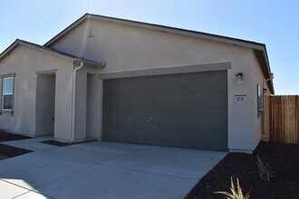 4728 Isabella Ct in Merced, CA - Building Photo - Building Photo