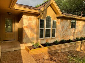 12701 Taylor Dr in Buda, TX - Building Photo - Building Photo