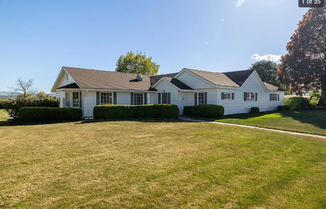 property at 7108 W Argent Rd