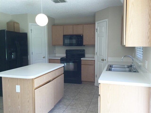 1099 Welch Hill Cir in Apopka, FL - Building Photo - Building Photo