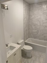 8 Beech St, Unit 8 Apartamentos