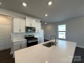 1254 Scarlet Firethorne Ave NW in Concord, NC - Building Photo - Building Photo