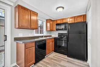 335 1st Ave NW in Carmel, IN - Building Photo - Building Photo